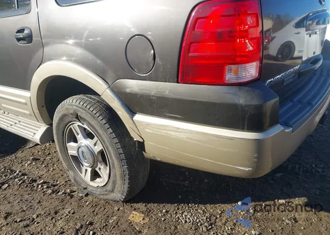 2006 Ford Expedition Eddie Bauer/King Ranch z USA, uszkodzony, nr VIN 1FMPU17576LA39875